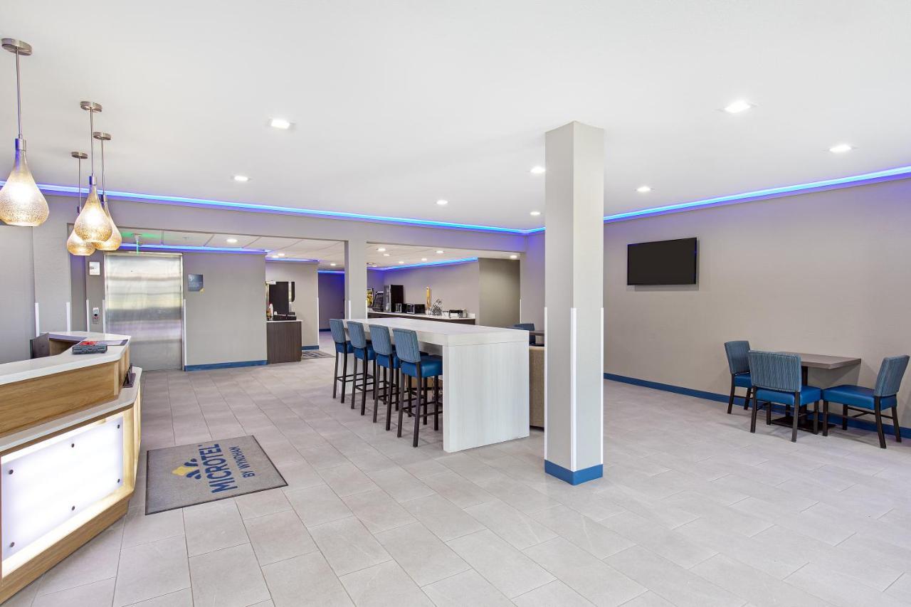 Microtel Inn & Suites By Wyndham Manchester - Newly Renovated מראה חיצוני תמונה