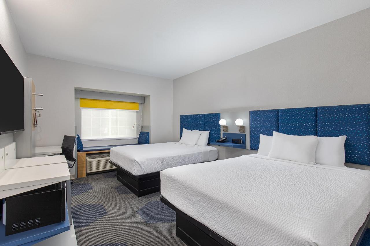 Microtel Inn & Suites By Wyndham Manchester - Newly Renovated מראה חיצוני תמונה