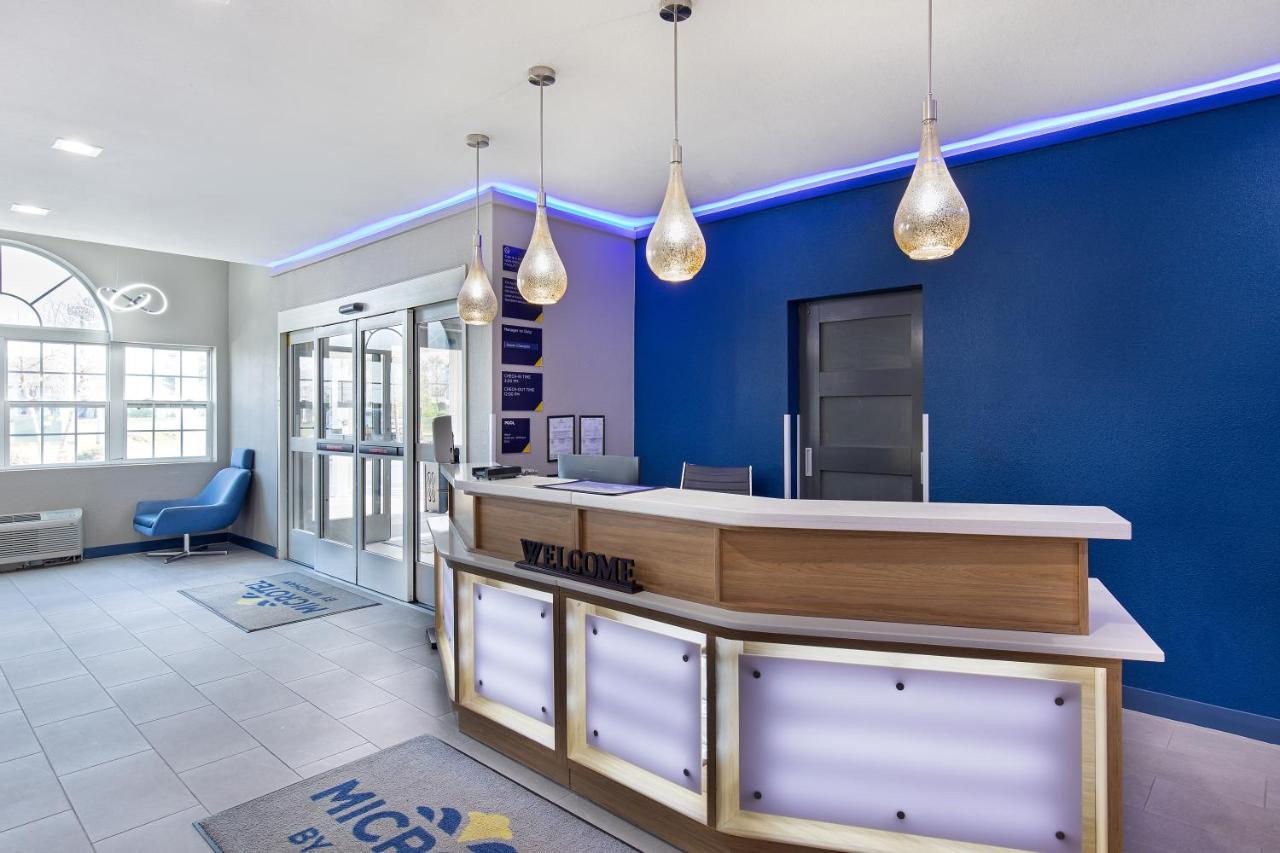 Microtel Inn & Suites By Wyndham Manchester - Newly Renovated מראה חיצוני תמונה