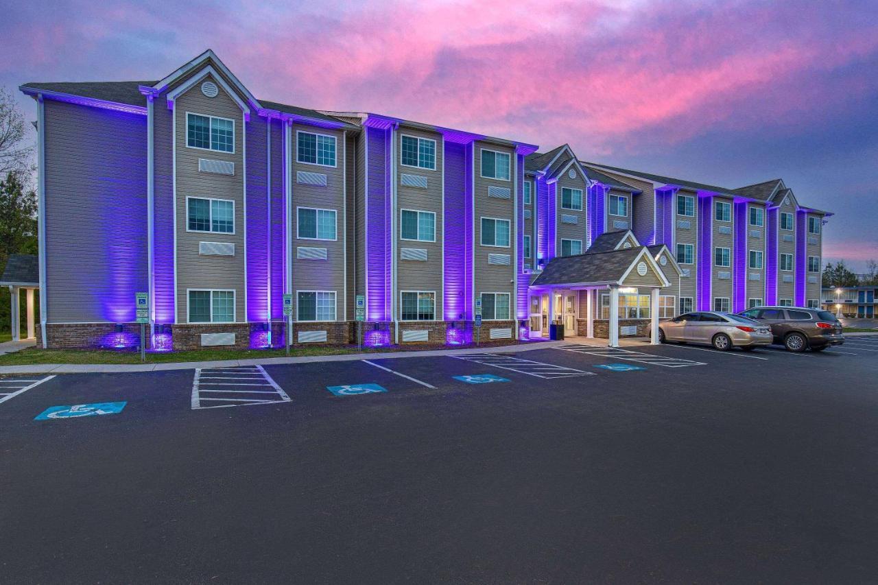 Microtel Inn & Suites By Wyndham Manchester - Newly Renovated מראה חיצוני תמונה